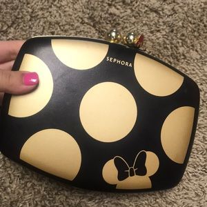 Sephora Minnie Mouse eyeshadow palette